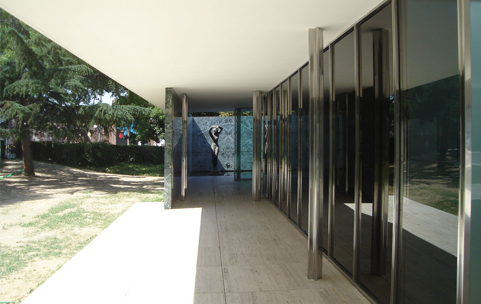 mies-barcelona-001